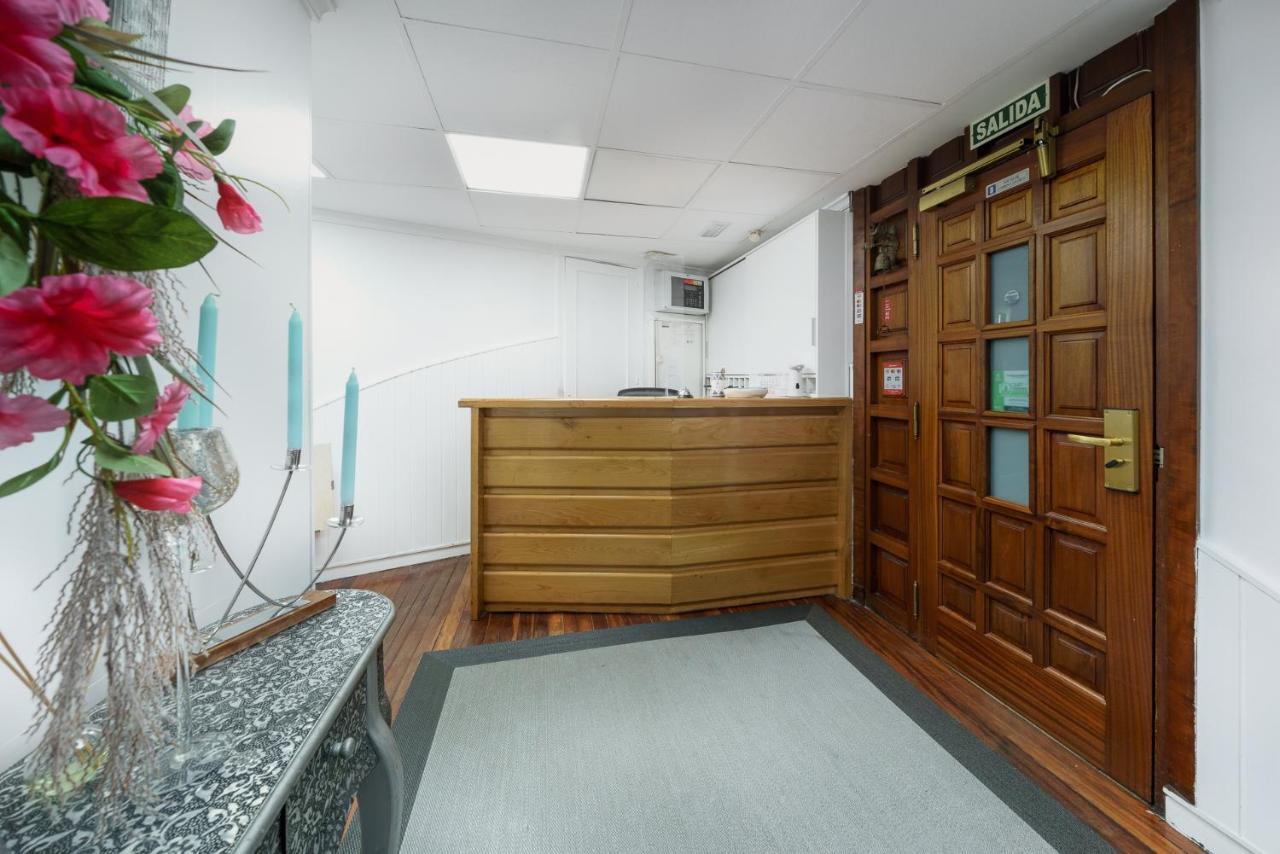Hotel Regio Torrelavega Zewnętrze zdjęcie