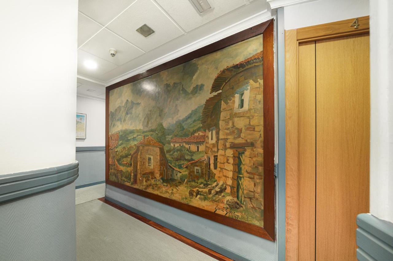 Hotel Regio Torrelavega Zewnętrze zdjęcie